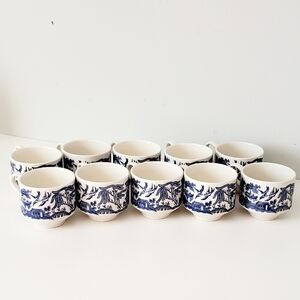 Churchill England Set Of Ten Tea Cups
